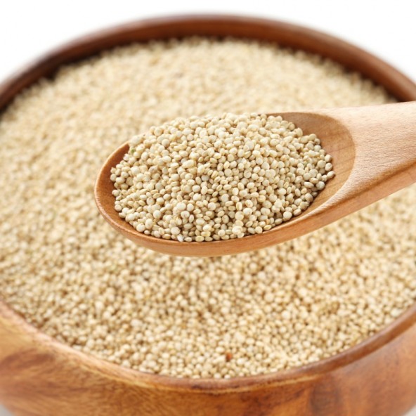 photodune-4148581-uncooked-quinoa-in-the-wooden-bowl-and-spoon-l